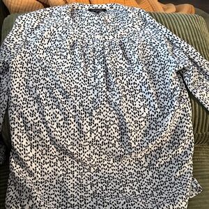 Banana Republic Black and White Patterned Blouse